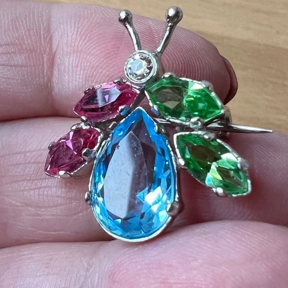 DESIGNER VINTAGE 925 SS CRYSTAL BEETLE BUG PIN BROOCH VIBRANT BLUE PINK GREEN